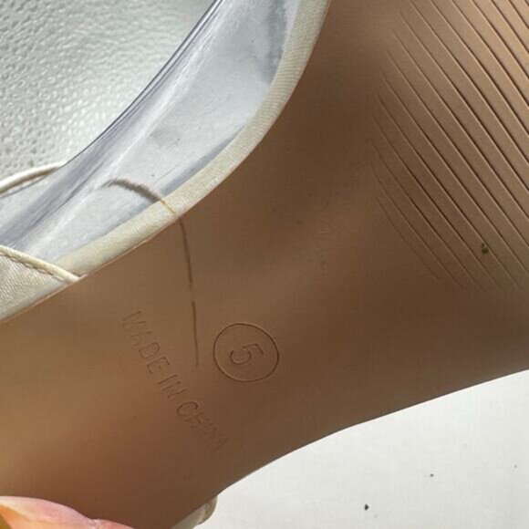 Be Mine Ivory Satin Bridal Heels Size UK 5/US7 - Picture 7 of 7